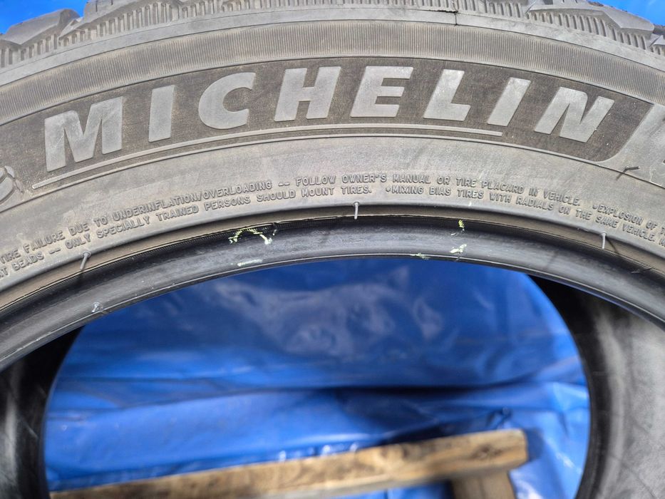 255/45/20 Michelin