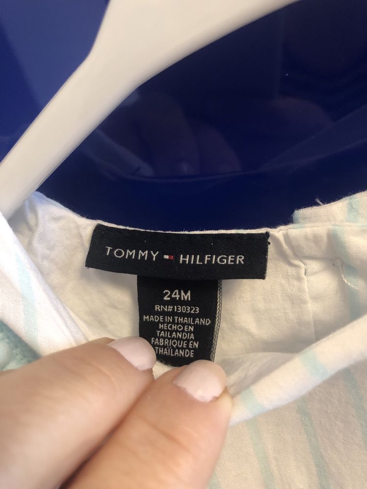 Rochita pentru fetite firma Tommy hilfiger