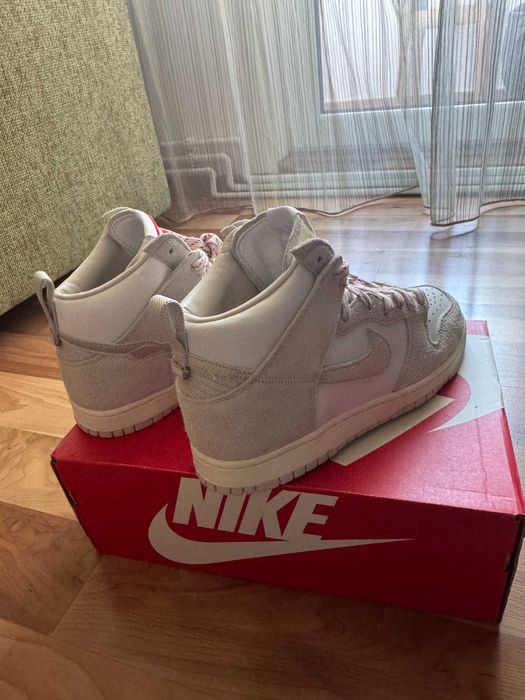 Nike Dunk High Notre Light Orewood Brown