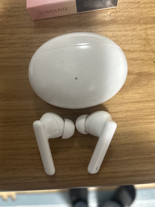 Vand casti HUAWEI FreeBuds 4i