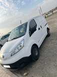 Nissan v200 sotiladi