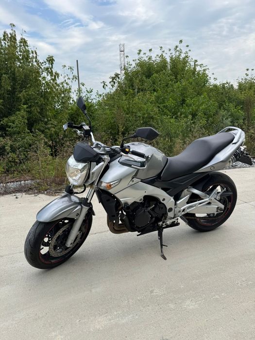Schimb cu moped, motocicleta Suzuki GSR 600 din 2006