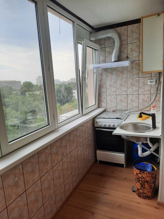 Atentie! Metrou C-tin Georgian garsoniera decomandata,renovata,libera