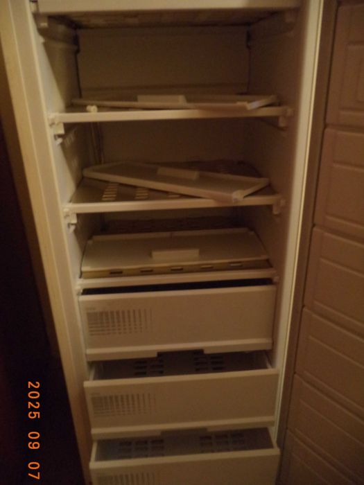 Фризер SNAIGE 122