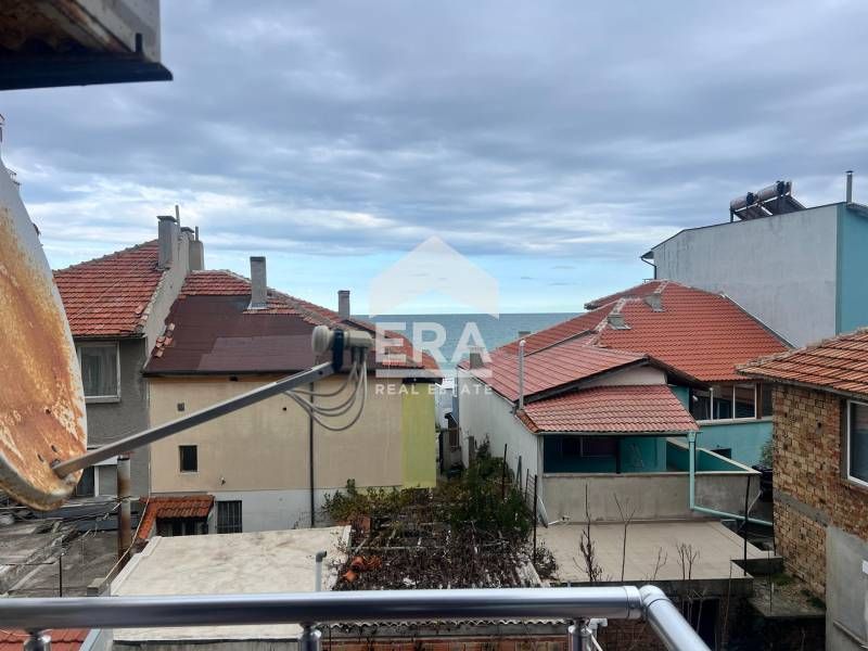 Продава се Тристаен апартамент в Поморие - 107 кв.м за 1176 €/кв.м - Снимка #10