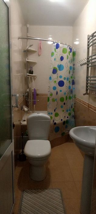 Шайхонтохур Кукча, Тошкуча 3 сотих ховли 6 хона сотилади