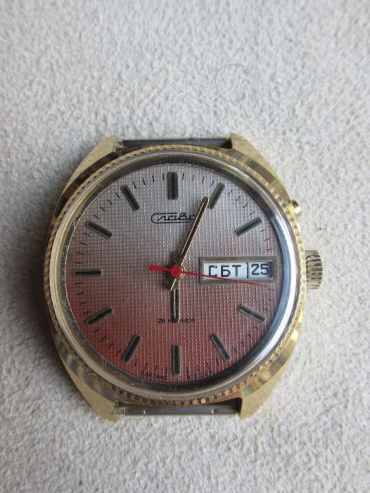 стар руски механичен часовник Слава