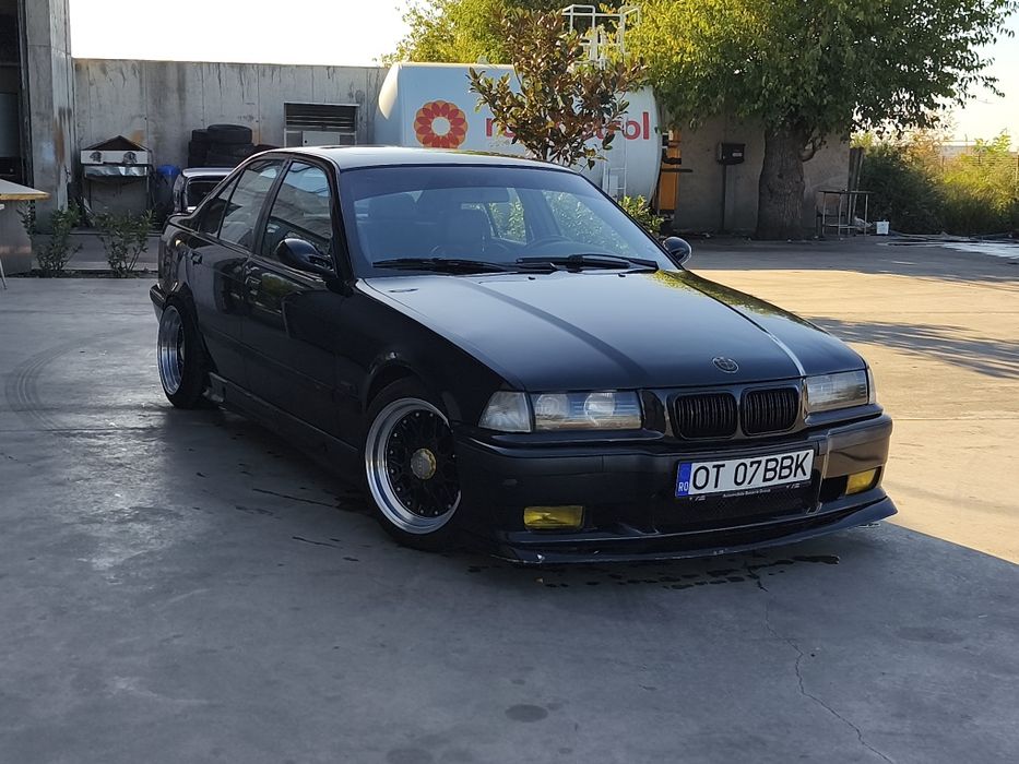 BMW E36 Sedan 316i (2.2)