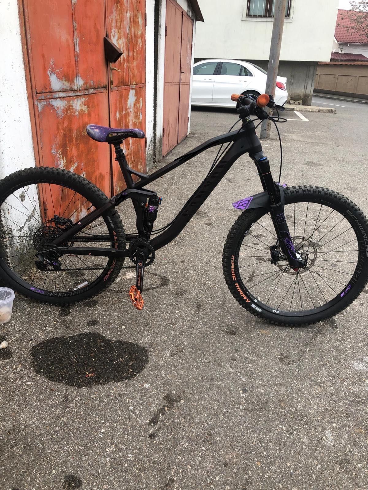Bicicletă Canyon spectral al(PREȚUL ESTE FIX!!)