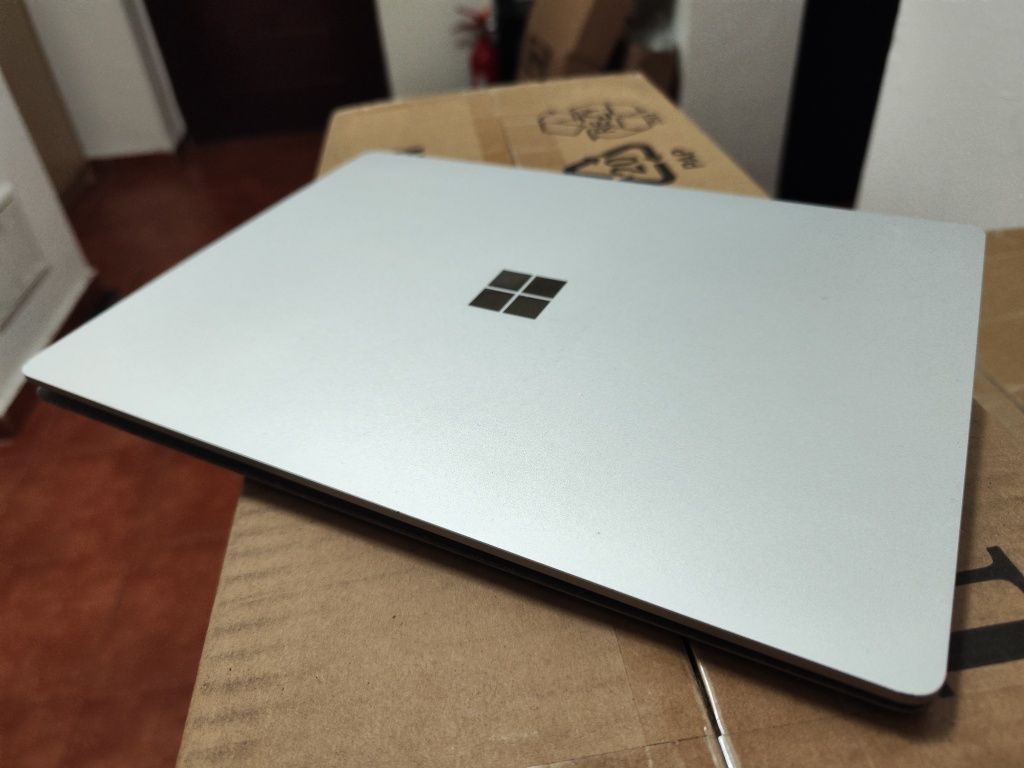 Surface laptop 4, ryzen R surface edition