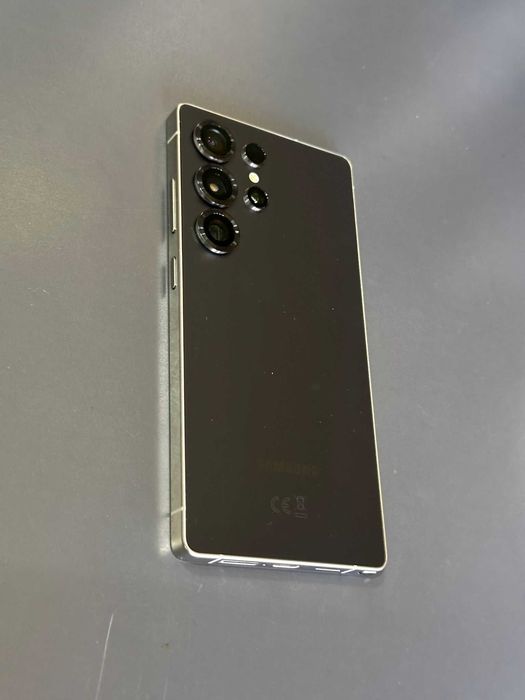 Samsung S25 Ultra 12/256GB с гаранция