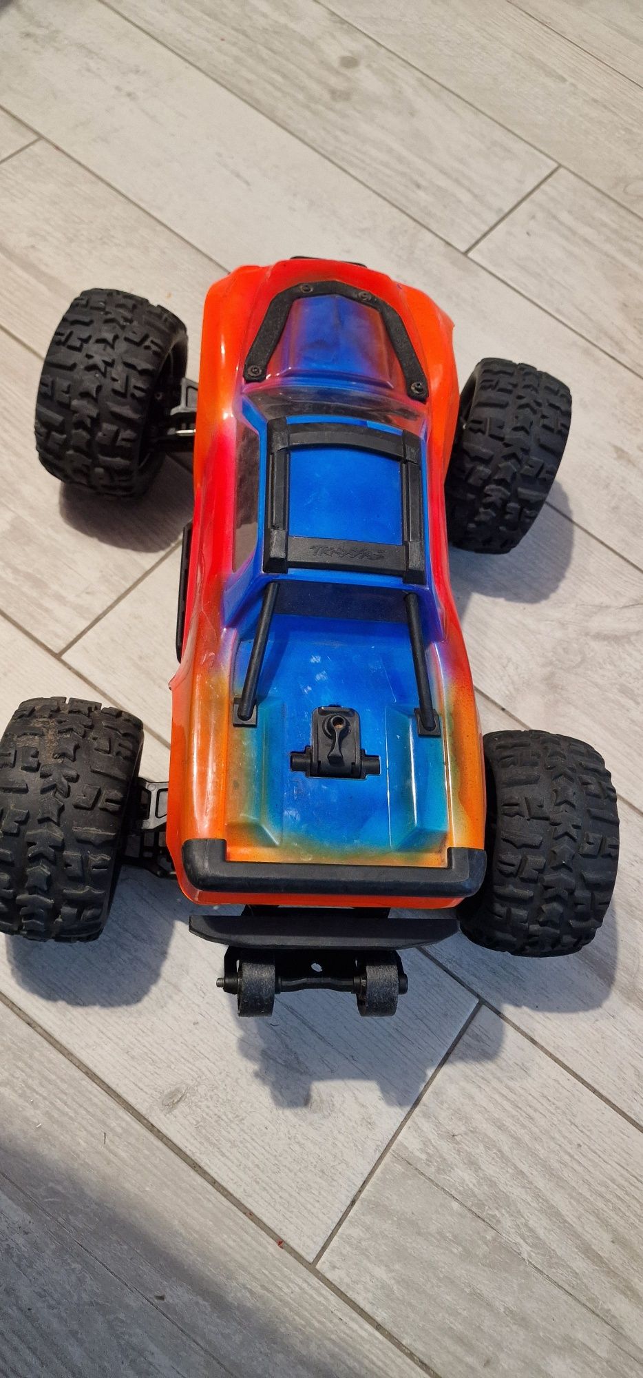 Traxxas Maxx V1 6s