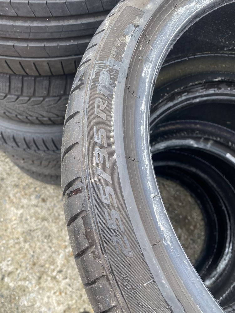 255-35/19 pirelli