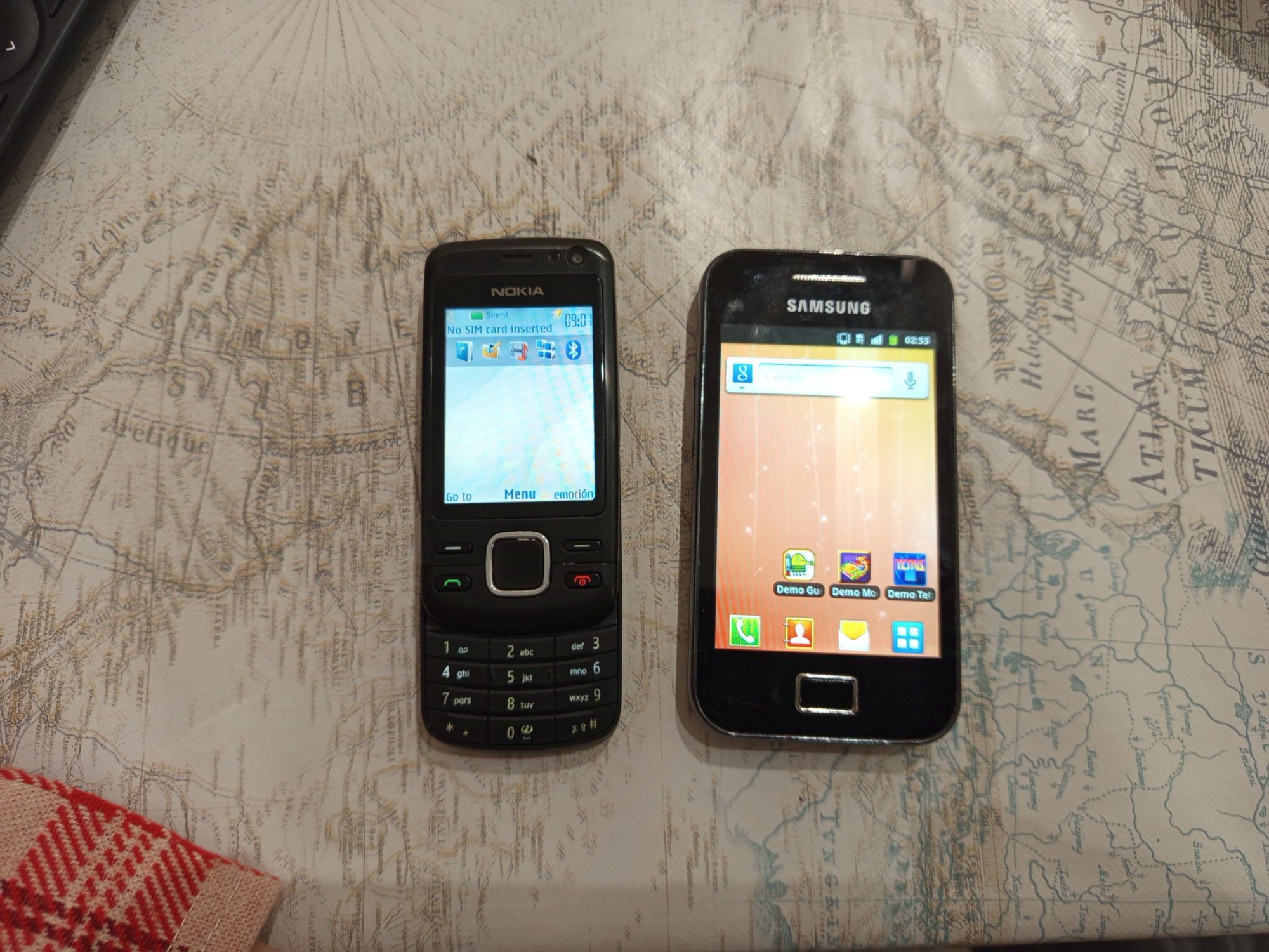Телефони Nokia и Samsung