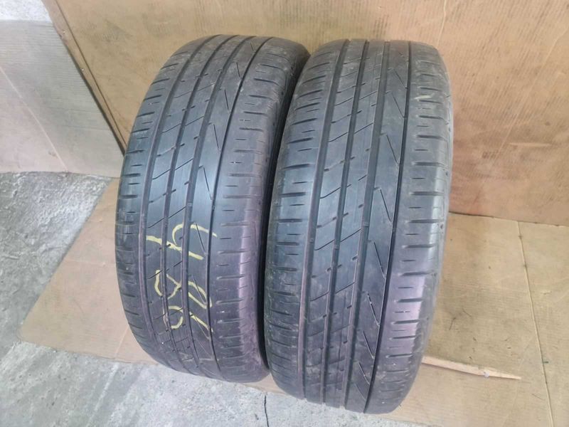 2 Hankook R18 235/60
летни гуми
DOT3817