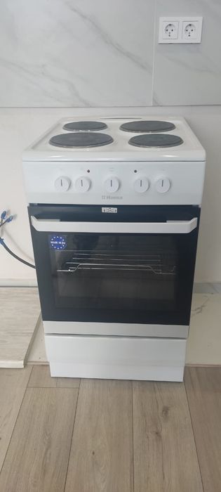 Кухонная плита Hansa в отличном состоянии