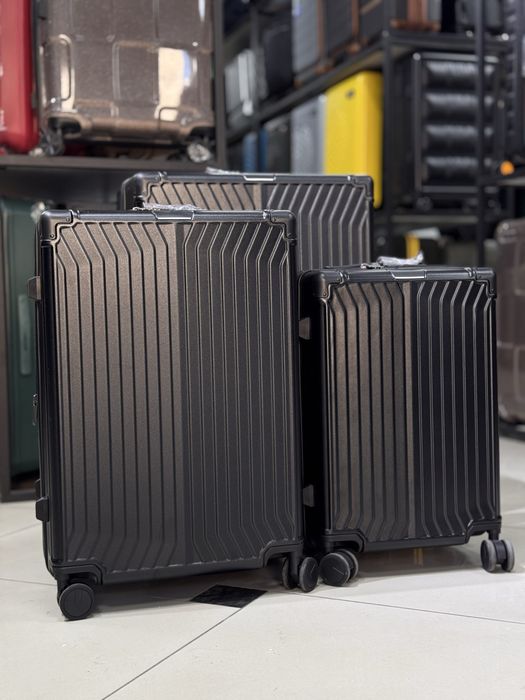 Чемоданы из поликарбоната