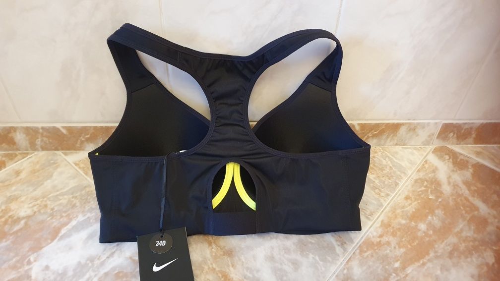 Nike  Pro Rival Спортен сутиен и бюстие НОВ-размер-34 D