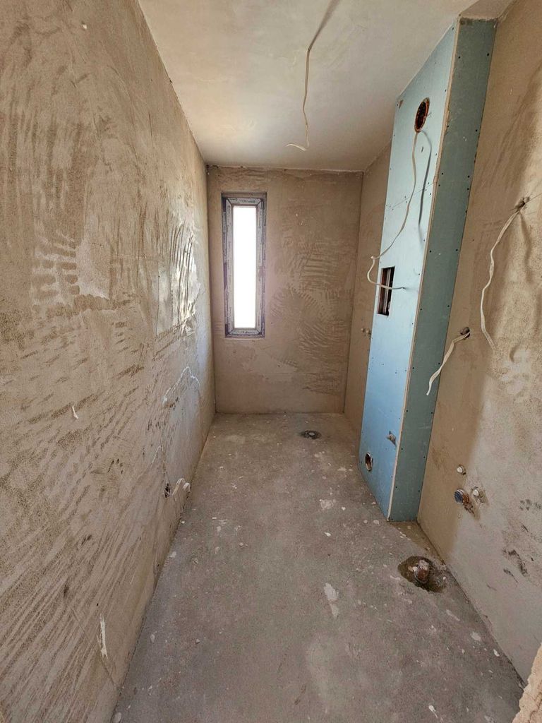 Продава се Двустаен апартамент в Велинград - 72 кв.м за 1061 €/кв.м - Снимка #4