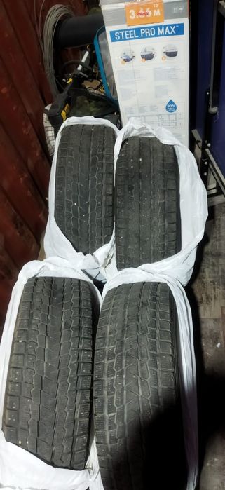 Продам шины 265/70R16