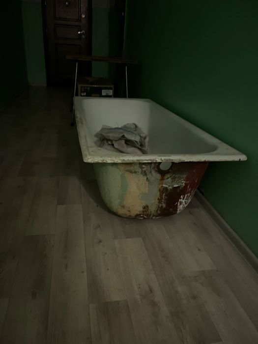 Чугунные ванны 1 штук