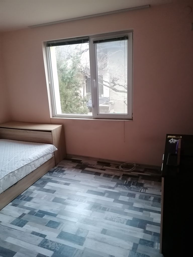 Дава се под наем Двустаен апартамент в Плевен, Мара Денчева - 50 кв.м за 382.5 € - Снимка #11