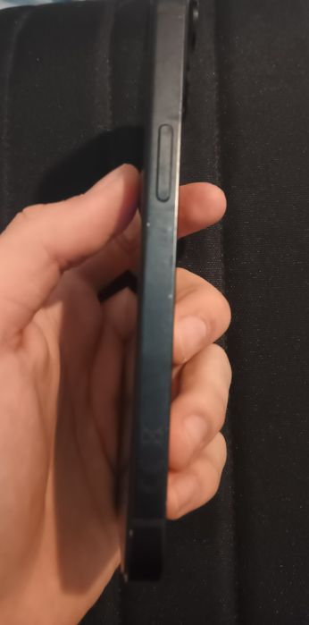 Titlu: iPhone 14 – 128GB, liber în rețea, preț negociabil!