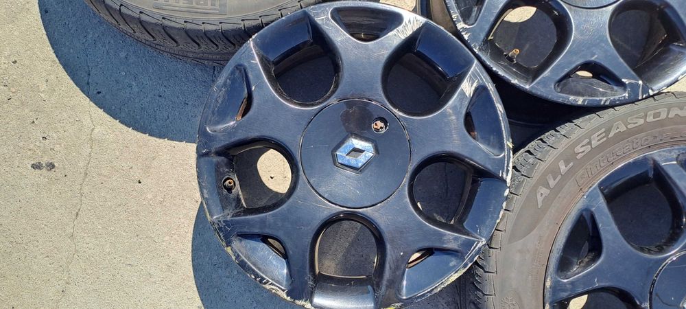 Джанти Renault 15 цола