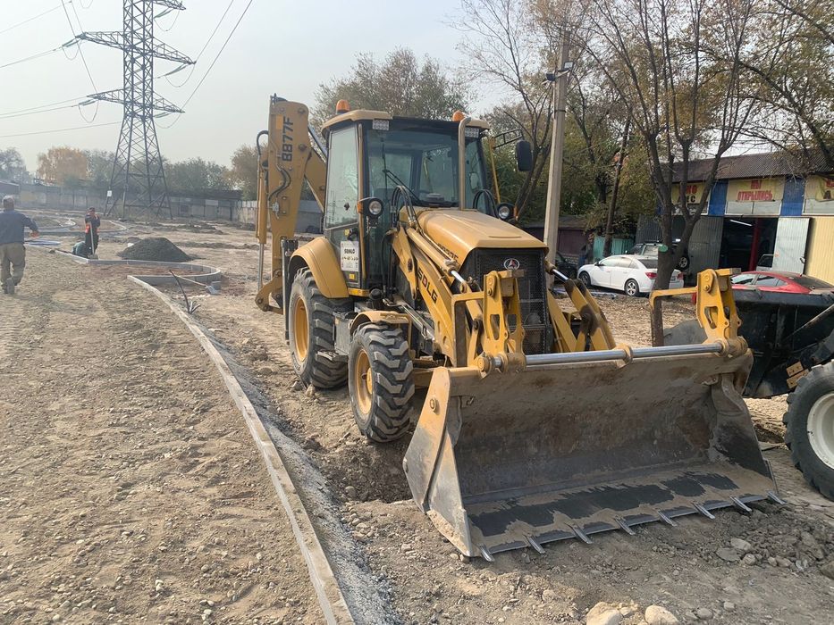 Погрузчик Экскаватор 3в1 трактор