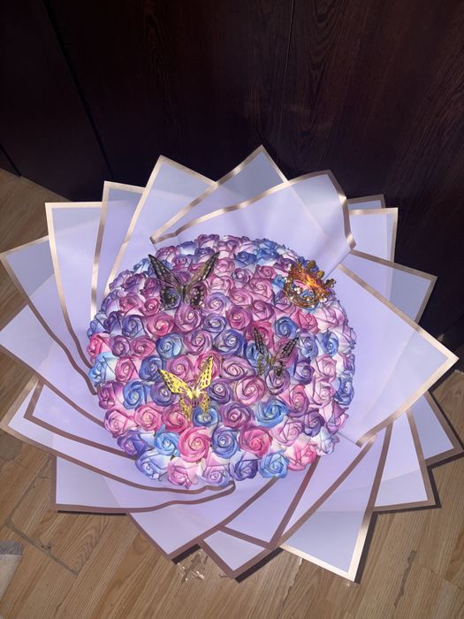 Buchete de trandafiri din săpun și aranjamente