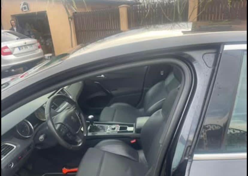 Vând Peugeot 508