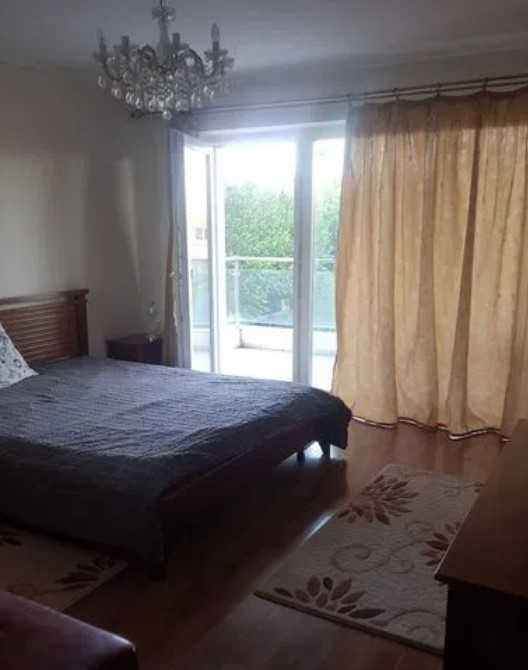 Дава се под наем Тристаен апартамент в Пловдив, Център - 76 кв.м за 198.9 € - Снимка #1