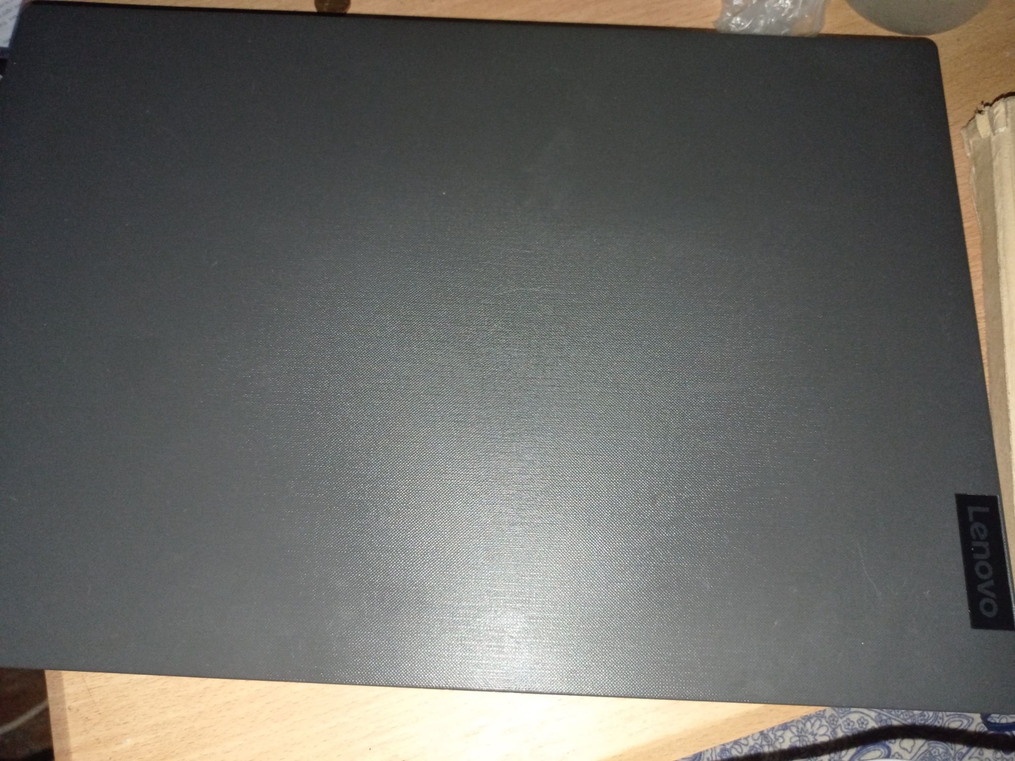Lenovo laptop модел-58S8BCNC V15