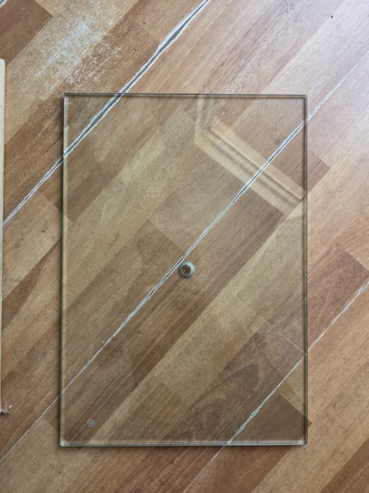 Vând baza de sticla