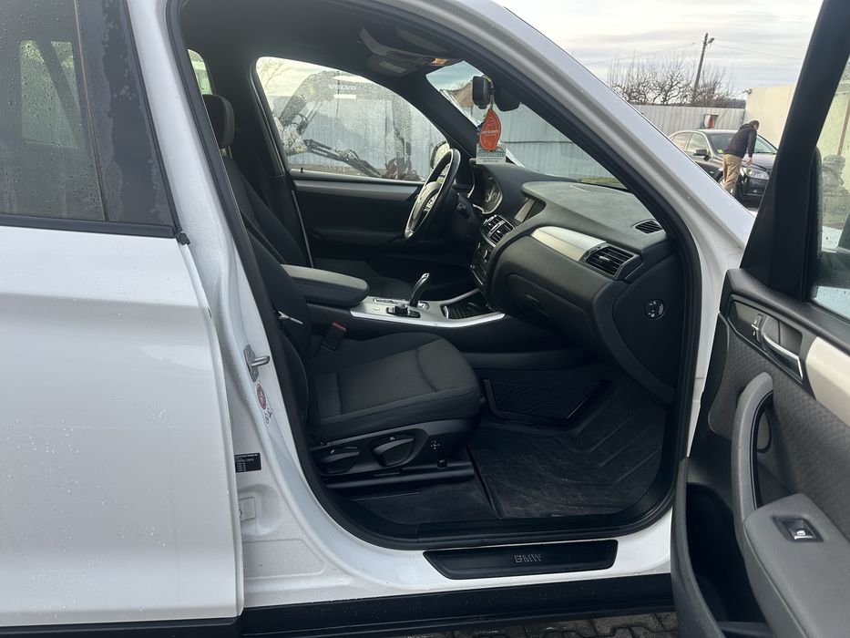 BMW X3 X-drive, Automat, Navi, Xenon, Head up