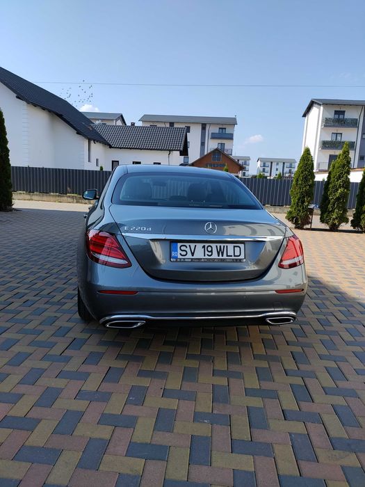 Mercedes Benz E220D