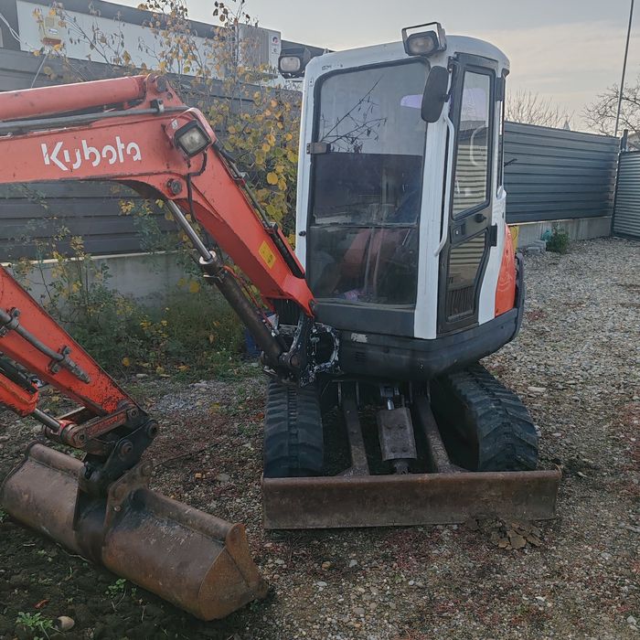 De închiriat buldoexcavator, miniexcavator,excavator transport