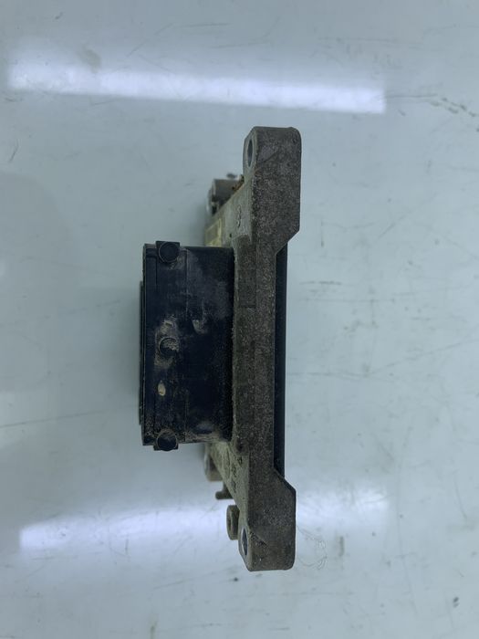 Dezmembrez Calculator motor ECU de pe Opel CORSA D 2006-2014