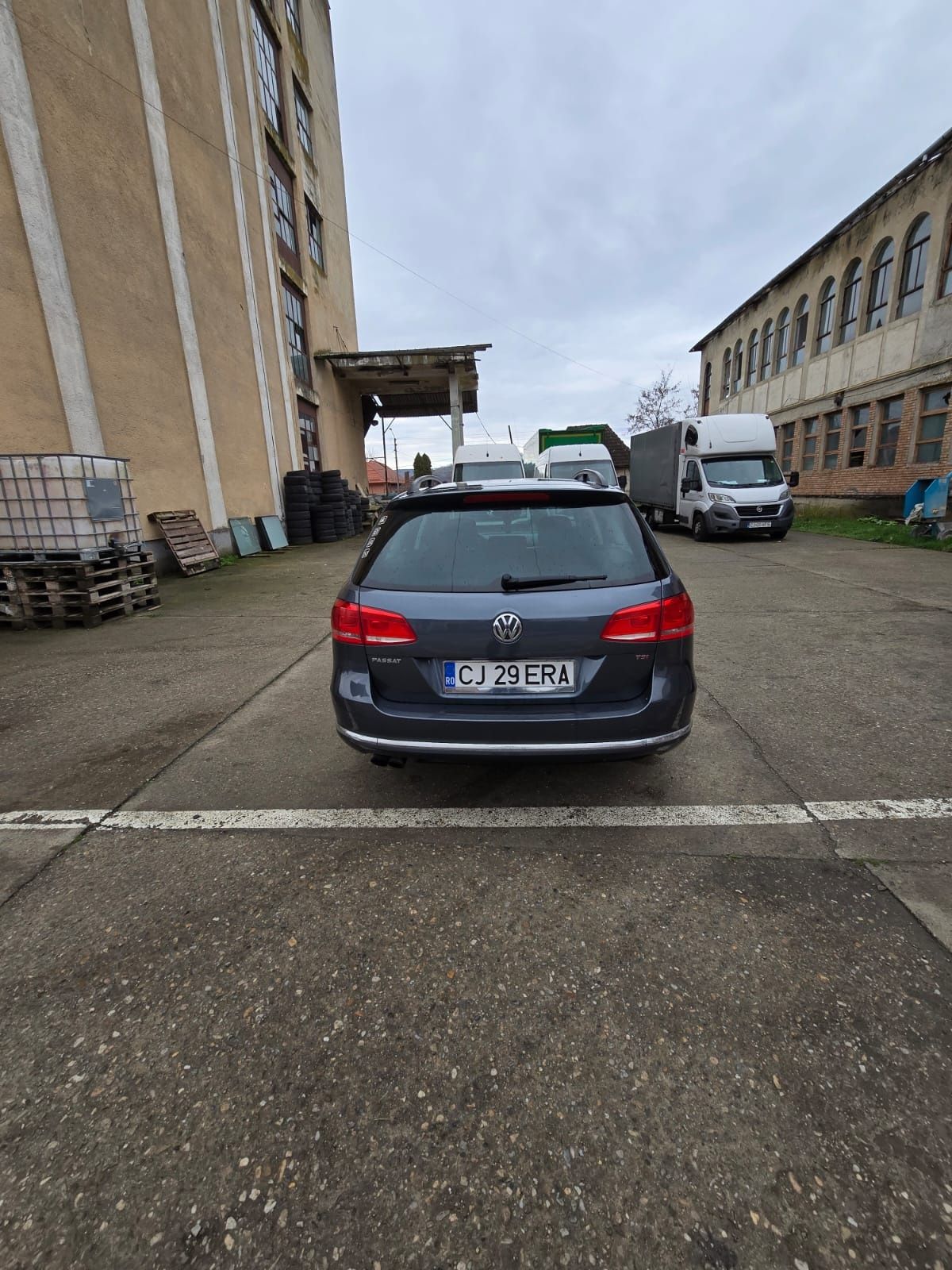 Vând VW Passat B7 2012