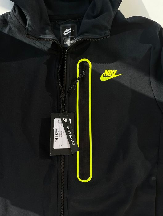 Nike tech fleece black and green M