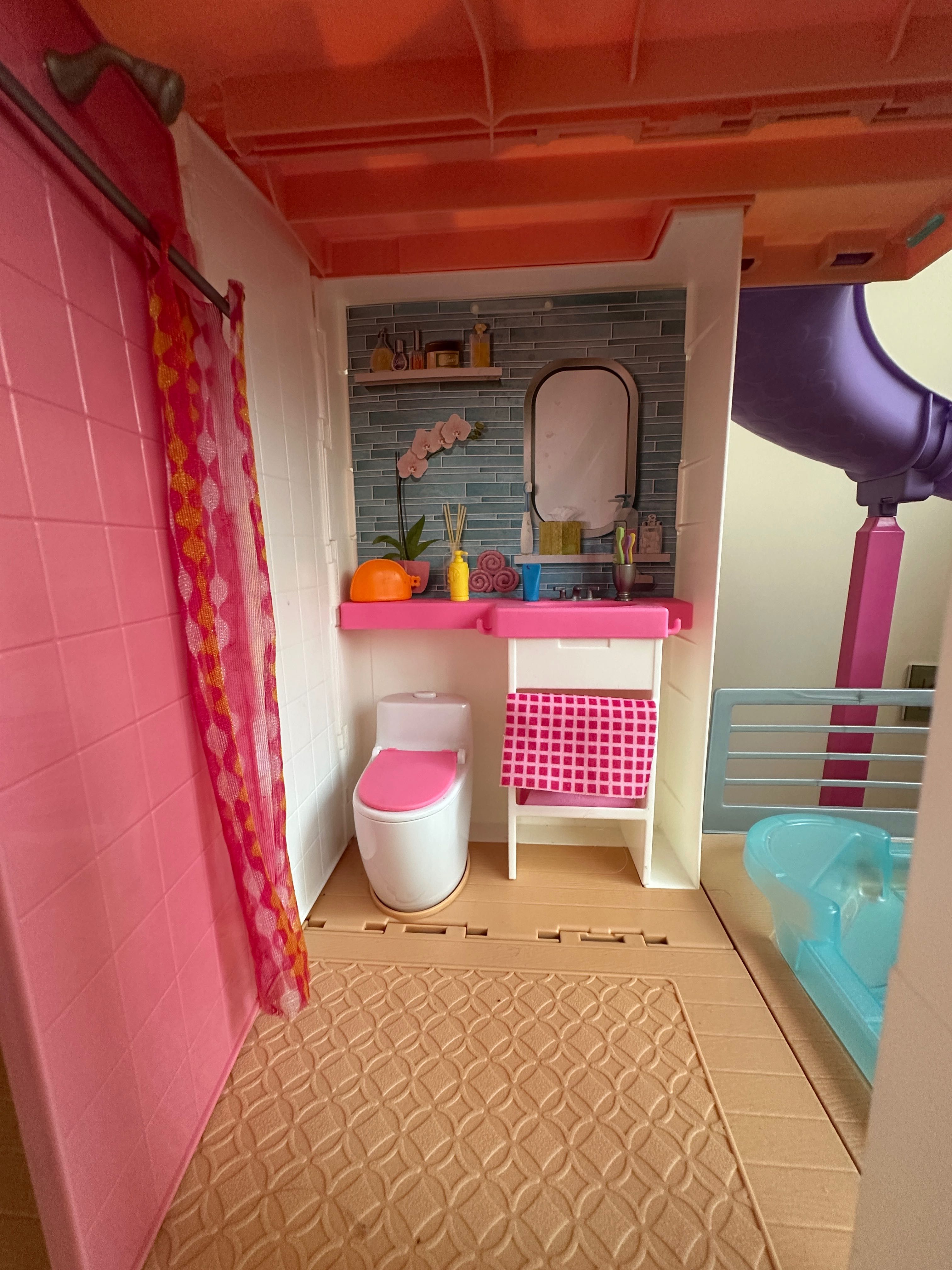 BARBIE ESTATE HOUSES Къщата на мечтите. С подарък кола