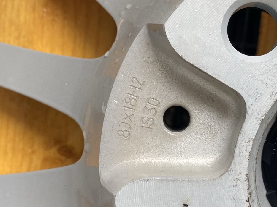 18 цола 5 х 112 мм БМВ , BMW , G 30 , G 32 ,