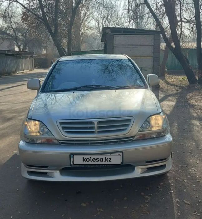 Тойота Харриер продажа