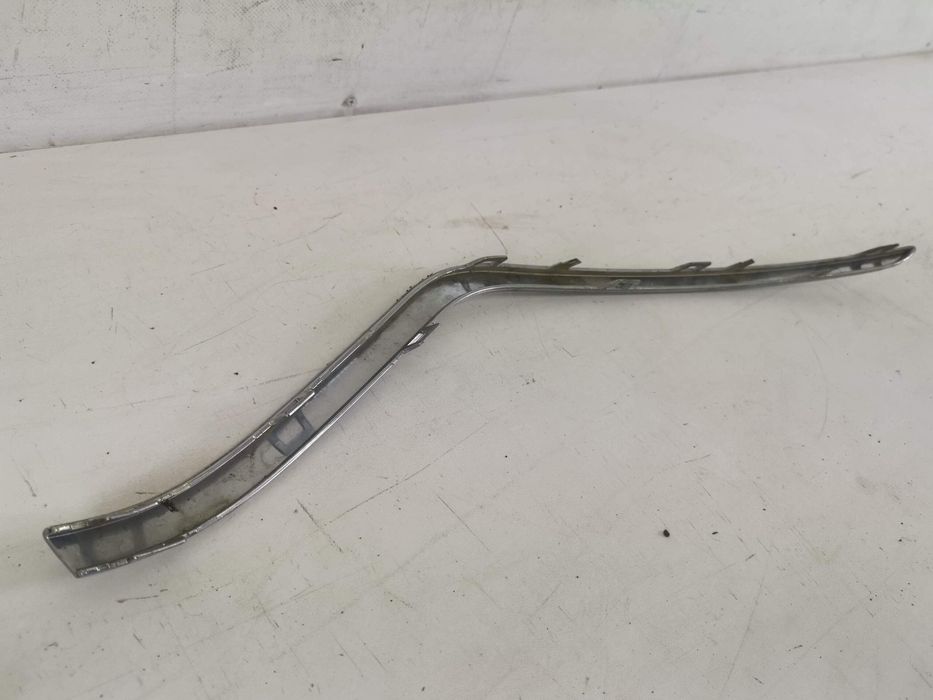 Хромиран орнамент за предна броня ляво Мерцедес-Бенц ГЛС-Клас / Merced