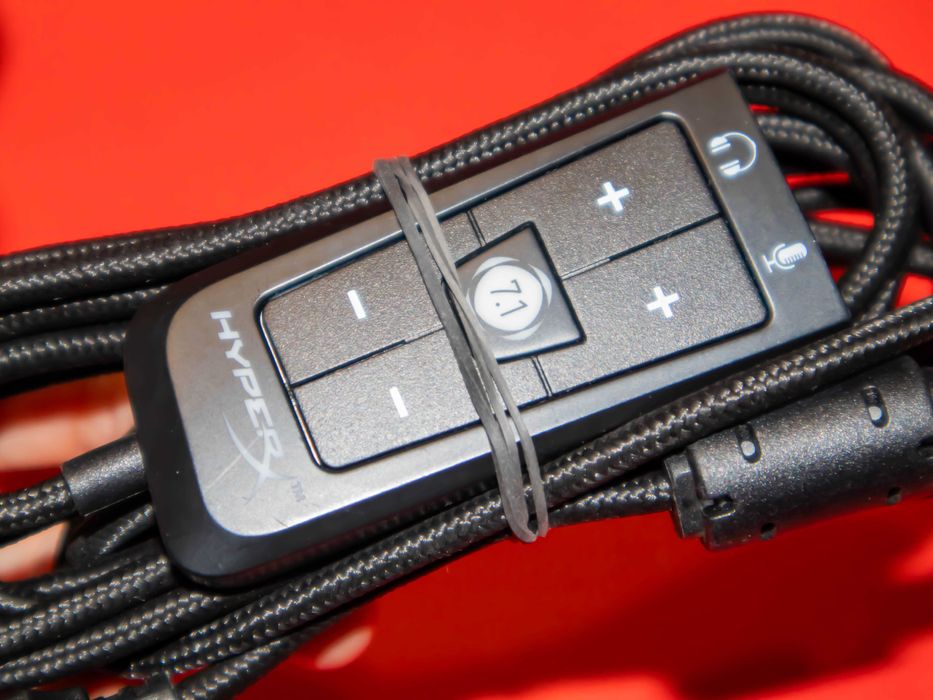 HyperX Cloud KHX-HSCP-RD геймърски слушалки червено черно PC PS4 Xbox