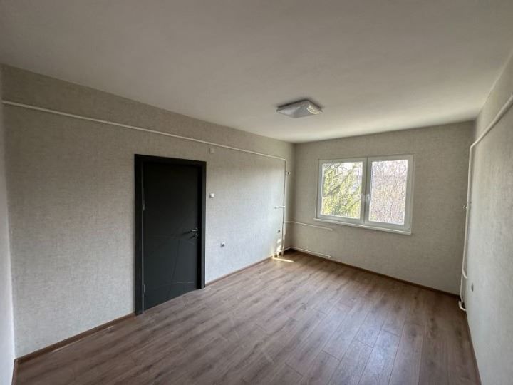 Продава се Двустаен апартамент в София, Надежда 4 - 75 кв.м за 1760 €/кв.м - Снимка #2