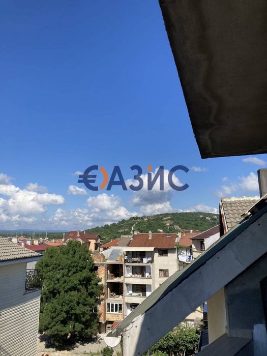 Къща за гости в гр.Приморско, 720кв. м.,