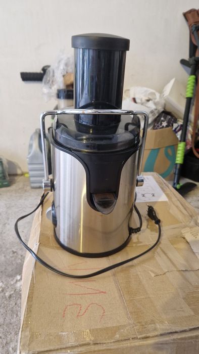 Сокоизстисквачка за твърд плодовеи