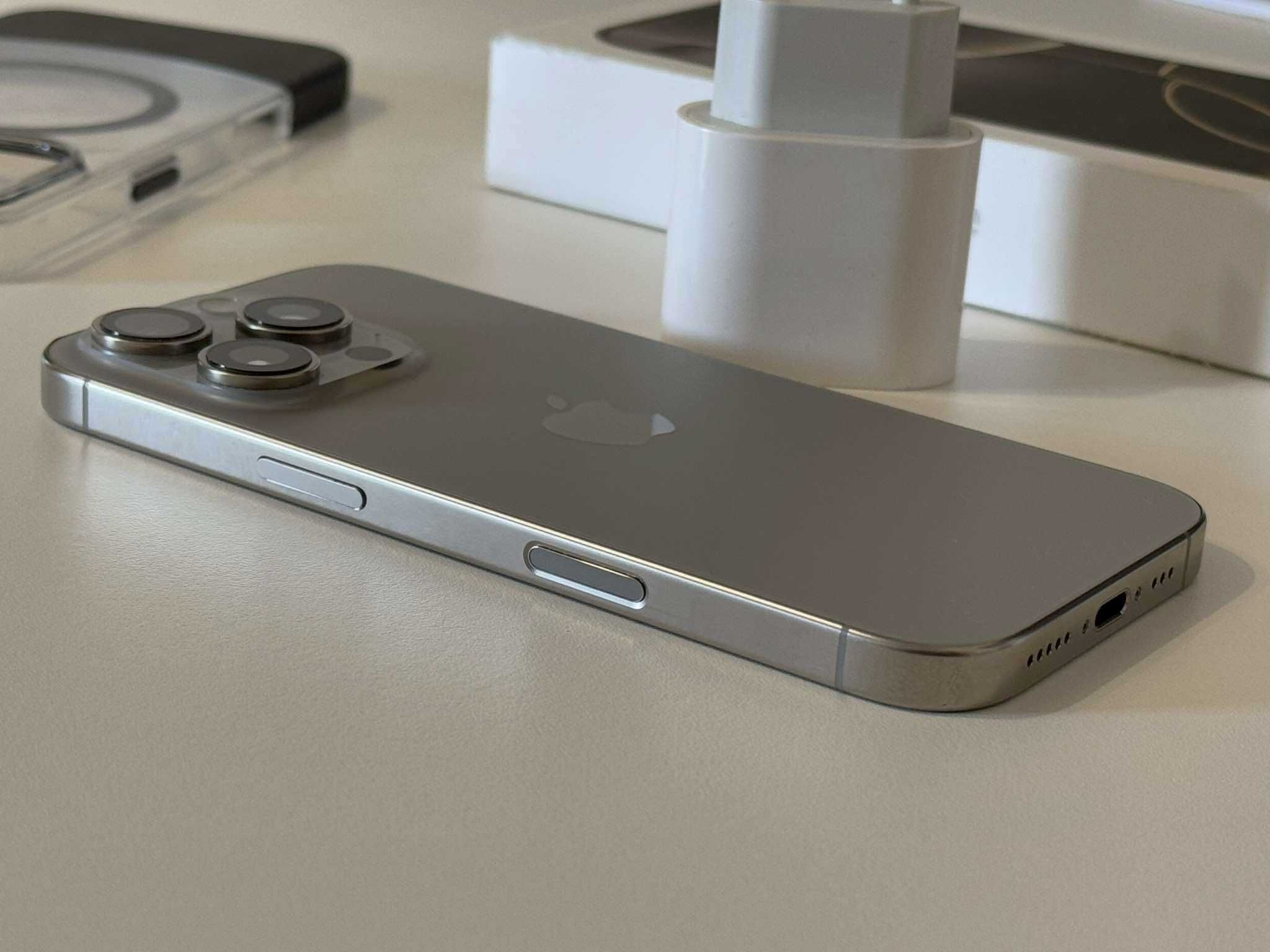 Бартер! 12м.Гаранция! iPhone 16 Pro 100% Natural Titanium + Адаптер