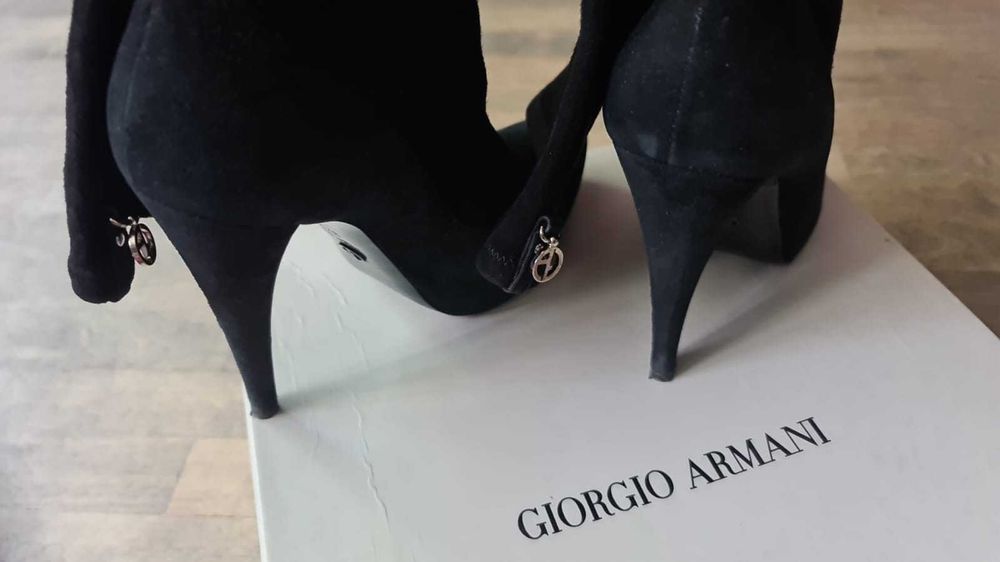 обувь женская ботинки замшевые Georgio Armani